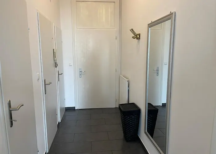 Gesamte Im Zentrum Von 27 *