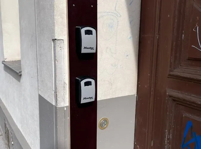 Gesamte Im Zentrum Von 27